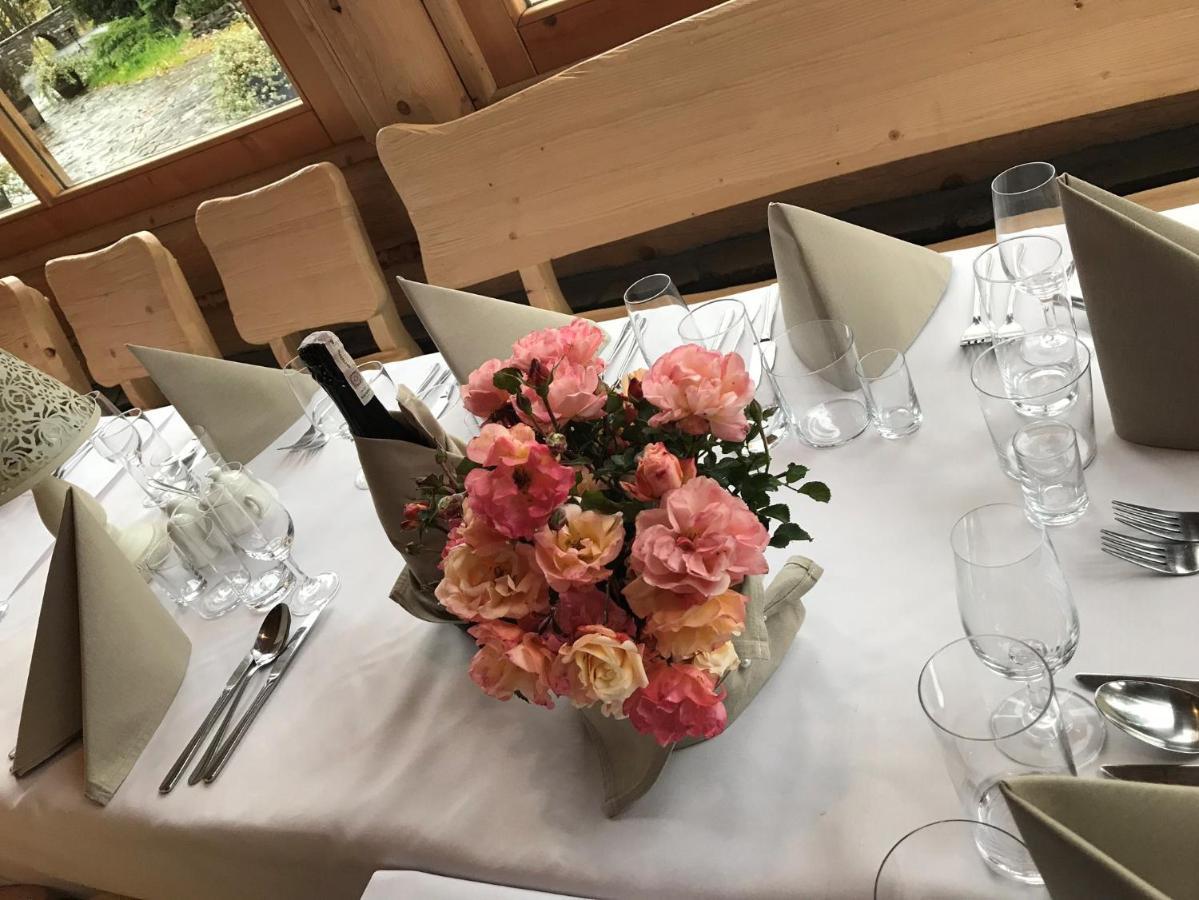 Zajazd Bialczanski Dom Wypoczynkowy Restauracja Białka Tatrzańska Kültér fotó