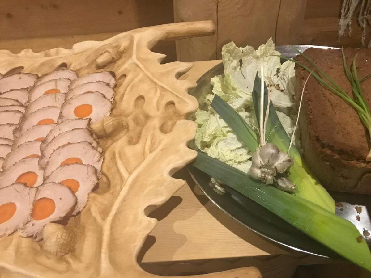 Zajazd Bialczanski Dom Wypoczynkowy Restauracja Białka Tatrzańska Kültér fotó